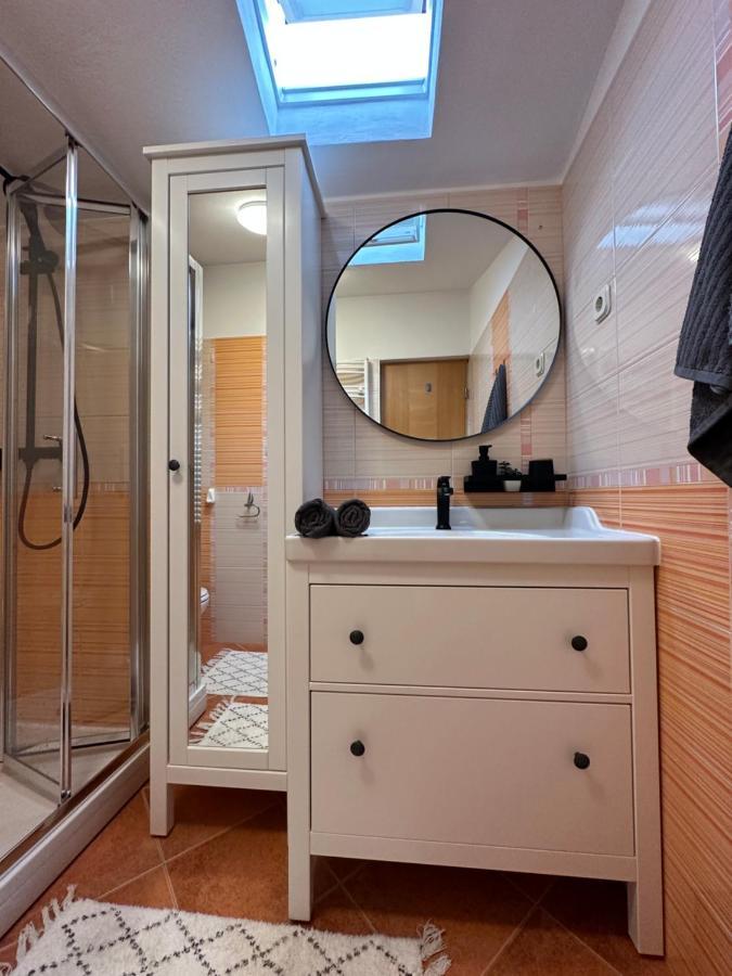 Apartman Rea *** ザダル エクステリア 写真