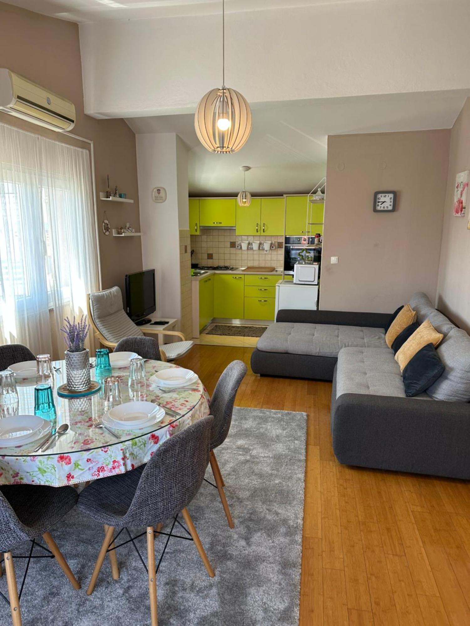 Apartman Rea *** ザダル エクステリア 写真